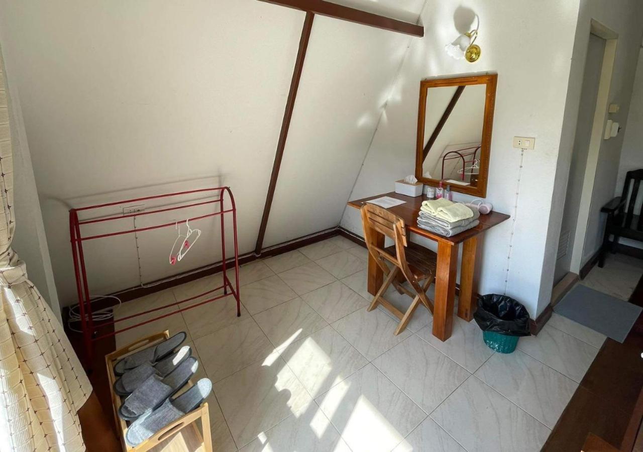 Popeye House Hotel Mae Hong Son Bagian luar foto